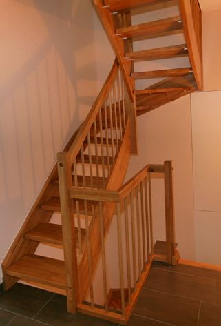 Treppe viertelgewendet Wangen